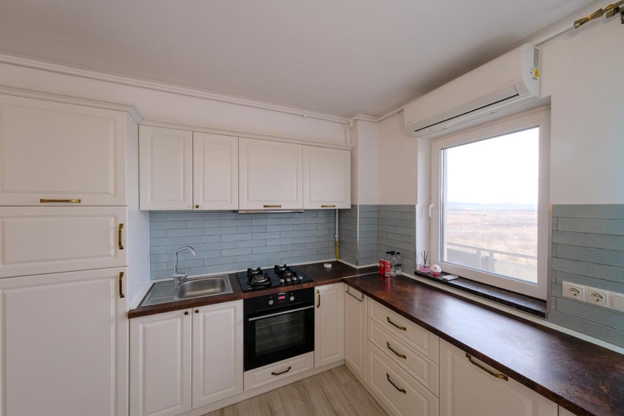 Grand Park Turquoise Iulius Mall Appartement Cluj-Napoca Buitenkant foto